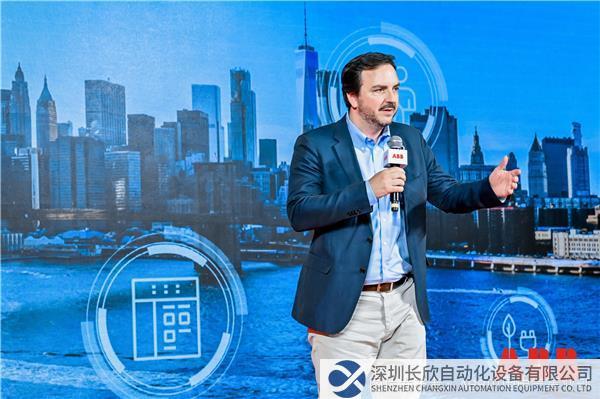 ABB电气智慧电力开关和熔断器装置全球产品组负责人Jorge Lis致辞.jpg